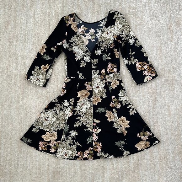 3 for $6 ASOS Stradivarius Black Floral Boho Summer Cocktail Mini Dress S - Picture 4 of 9